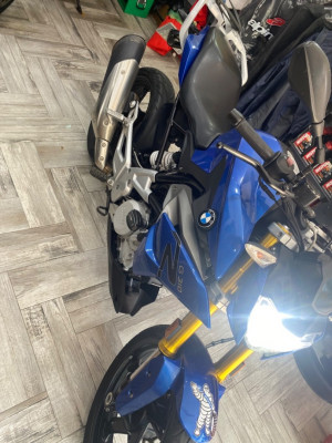 دراجة-نارية-سكوتر-bmw-g310r-2020-بئر-خادم-الجزائر