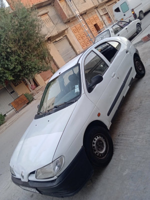 citadine-renault-megane-1-1996-ras-el-oued-bordj-bou-arreridj-algerie