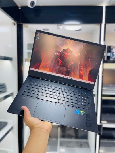 HP OMEN I5-11400H 16GB 512GB SSD RTX 3050 4GB VRAM
