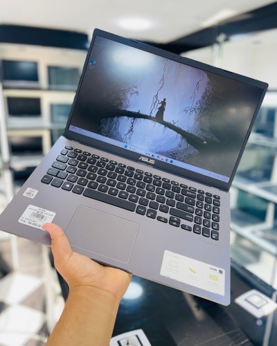 ASUS X509 I5-1035G1 8GB 256GB SSD