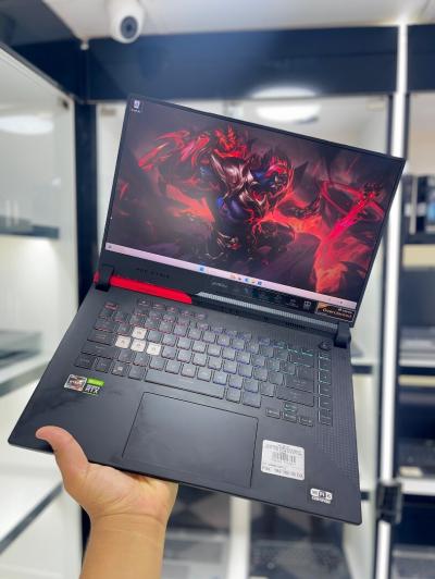 ASUS ROG STRIX G15 RYZEN 9 5900HX 16GB 512GB SSD RTX 3060 6GB VRAM 2K 240HZ