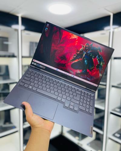 LENOVO LEGION 7 SLIM RYZEN 7 5800H 16GB 512GB SSD RTX 3060 6GB VRAM