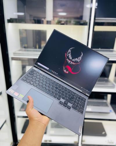 LENOVO LEGION 5 PRO RYZEN 7 5800H 16GB 512GB SSD RTX 3070 8GB VRAM 2K 165HZ
