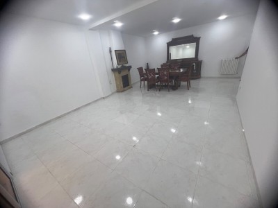 كراء شقة 4 غرف الجزائر حيدرة