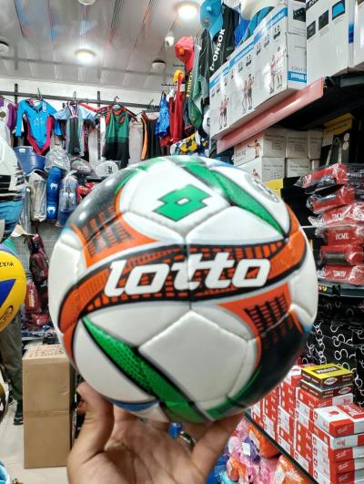 Ballon Reglé de Football كرة قدم
