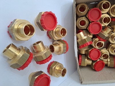 Raccords de Plomberie Qualité Professionnelle