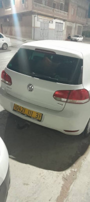 voitures-volkswagen-golf-6-2011-style-es-senia-oran-algerie