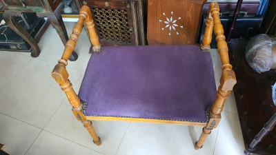 antiquites-collections-tabouret-banquette-piano-classique-staoueli-alger-algerie