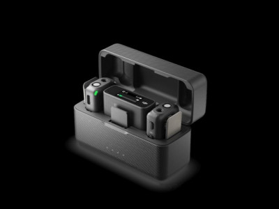 DJI Mic (2 TX + 1 RX + Boîtier Recharge) -Portable Micros Sans Fil - Pour Smartphones, Caméras
