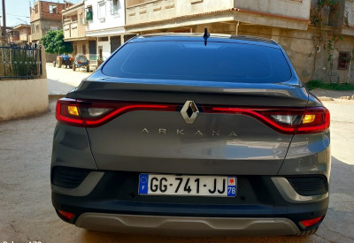 voitures-renault-arkana-2022-evolution-oum-drou-chlef-algerie