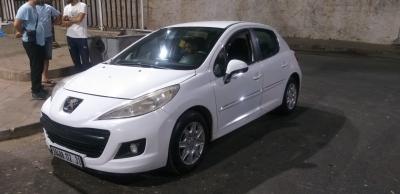 location-de-vehicules-voiture-naits-car-oran-algerie