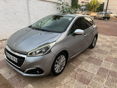 voitures-peugeot-208-2019-allure-facelift-bachdjerrah-alger-algerie