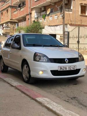 citadine-renault-clio-campus-2012-bye-attatba-tipaza-algerie