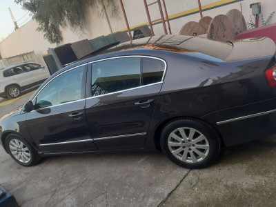 voitures-volkswagen-passat-b6-2007-blida-algerie