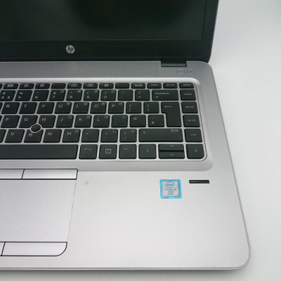 HP EliteBook 840 G3  i7-6600U  8g GB 256 Go SSD  14" LED Intel HD 520 