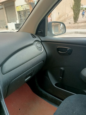 voitures-hyundai-i10-2012-setif-algerie