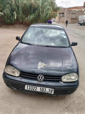 moyenne-berline-volkswagen-golf-4-2003-guenzet-setif-algerie