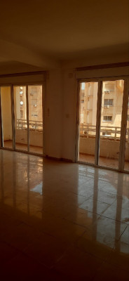 Rent Apartment F5 Alger El achour