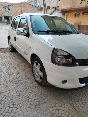 utilitaire-renault-clio-campus-2012-oued-fodda-chlef-algerie