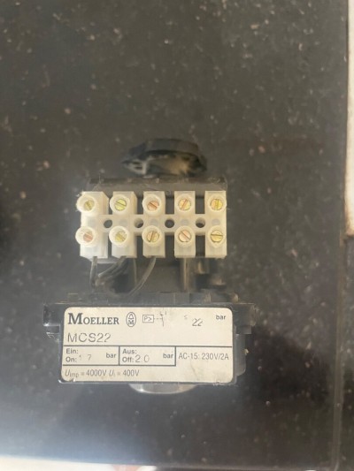 Pressostat-manostat Moeller MCS22