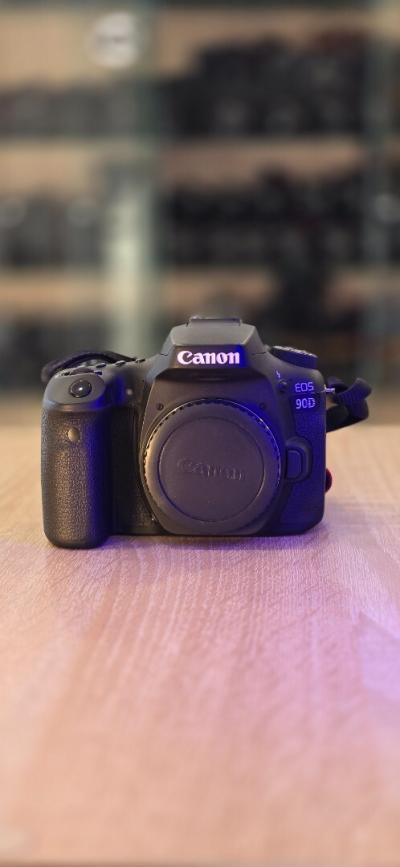 Canon eos 90D 36k 63k 300k 