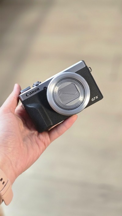 Canon power shot G7X mark iii