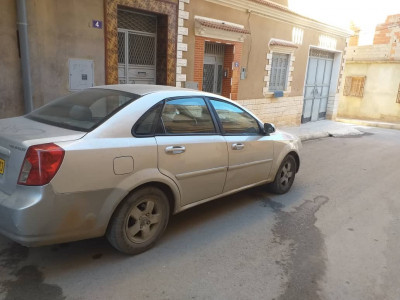 moyenne-berline-chevrolet-optra-5-portes-2007-nedroma-tlemcen-algerie