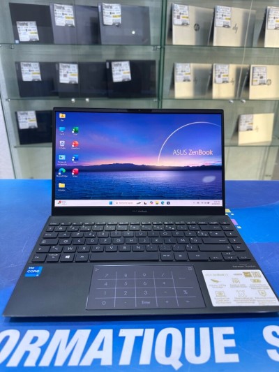 ASUS ZENBOOK 13 OLED UX325 CORE : Intel i5 - 1135G7  DISC : 512 GB  (SSD)  RAM : 16 GB  