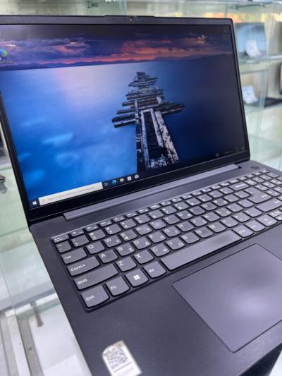 LENOVO V15 i5 / 1135G7 256/08GB 15*