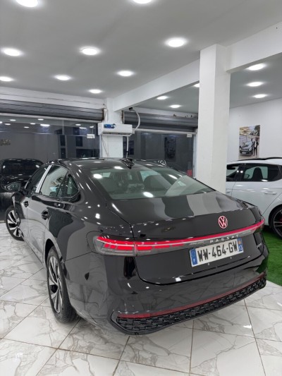 Volkswagen Passat 2025 R Line