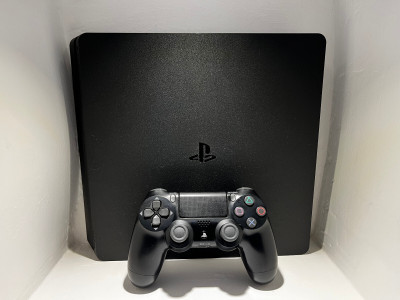 consoles-ps4-slim-1tb-flashe-10-jeux-bachdjerrah-alger-algerie