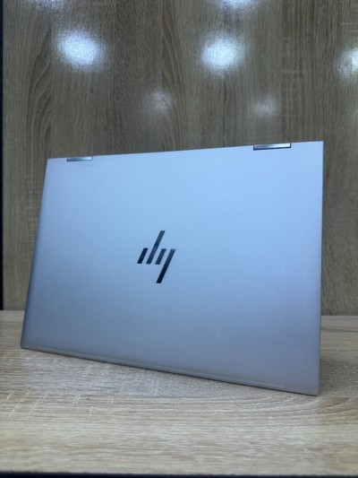 HP ELITEBOOK X360 830 G11