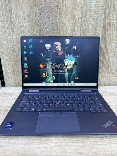 Lenovo ThinkPad X1 Yoga Gen 8 CPu i7-1365U / RAM 16GB / 512GB NVMe SSD