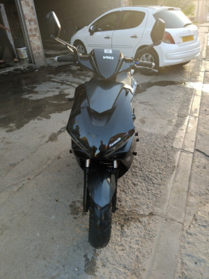 motos-scooters-vms-driver-2024-tiaret-algerie