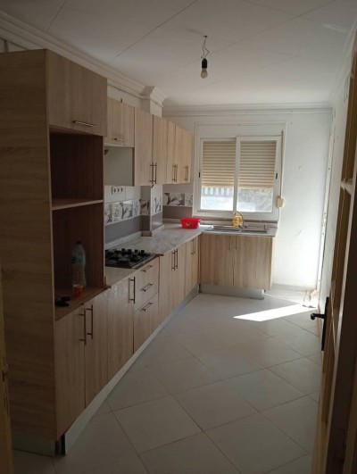 بيع شقة 4 غرف تيبازة بوسماعيل