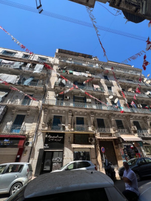 appartement-vente-f4-alger-centre-algerie