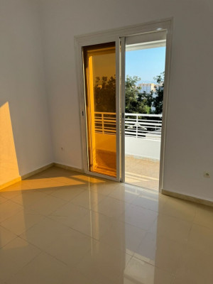 appartement-location-f4-alger-birkhadem-algerie