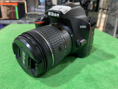 cameras-nikon-d3500-obj-18-55-oran-algeria