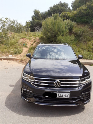 tout-terrain-suv-volkswagen-tiguan-2023-r-line-20-tdi-150-ch-douaouda-tipaza-algerie