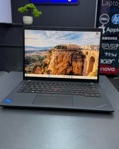 LENOVO THINKPAD P14s i5-1340P 16 Gb DDR5 256gb SSD INTEL UHD  GRAPHICS ECRAN 14 FHD