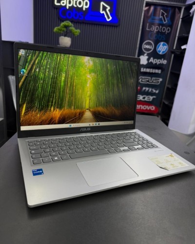 ASUS X515  i5-1135G7 8Gb DDR4 512Gb Nvme SSD INTEL IRIS XeGRAPHICS 4gb  15.6 FHD