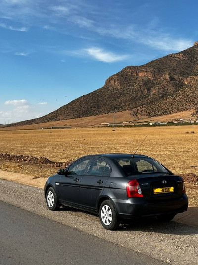 voitures-hyundai-accent-2011-rb-merouana-batna-algerie