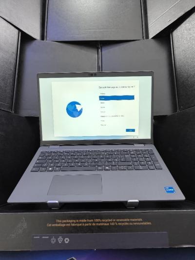 DELL LATITUDE 3550 i5 1335U 16GB 512SSD 15,6"FHD NEUF SOUS EMBALLAGE