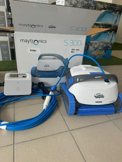 Robot nettoyeur piscine S300i et s200