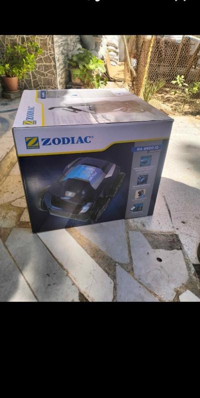 Robot piscine 6900iq