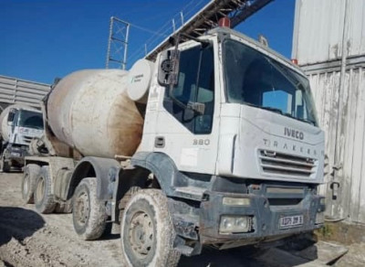 Iveco Malaxeur 10m3 2009