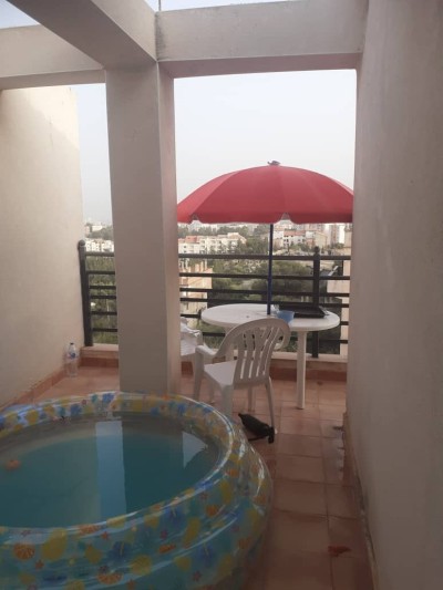 كراء شقة 5 غرف الجزائر العاشور