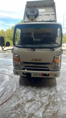 camion-jac-1040s-2017-setif-algerie