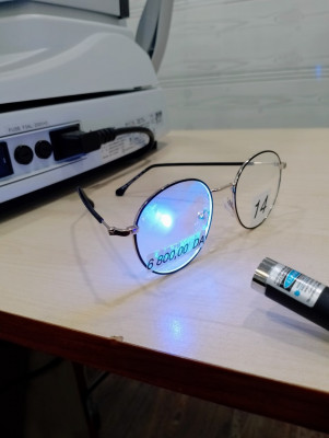 آخر-lunette-de-pres-anti-lumiere-bleu-نظارات-طبية-للقراءة-ضد-الأشعة-الزرقاء-الجزائر-وسط-وهران
