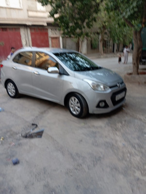 citadine-hyundai-grand-i10-sedan-2017-batna-algerie